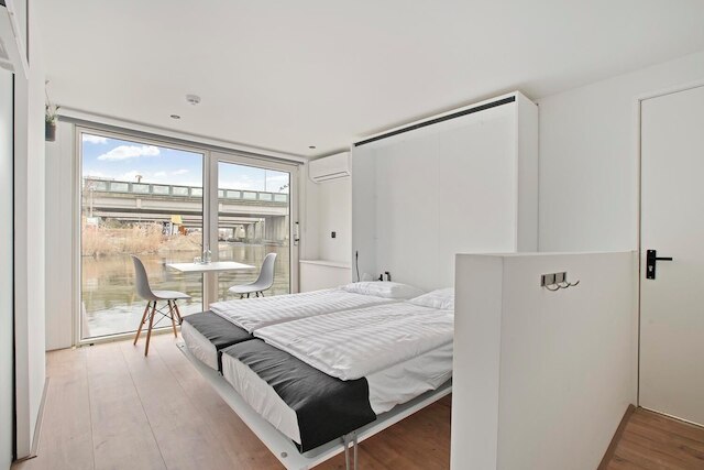 ハウスボート ザ ニュー レイク