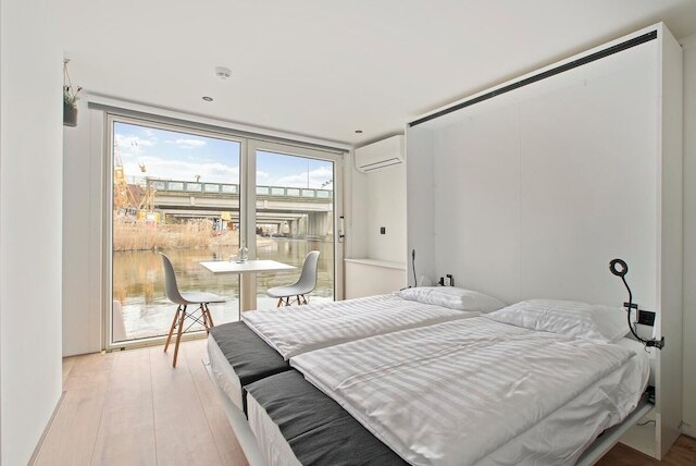 ハウスボート ザ ニュー レイク