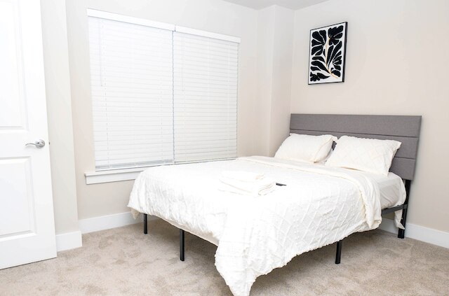 モダン ホーム ニア プラザ ミッドウッド