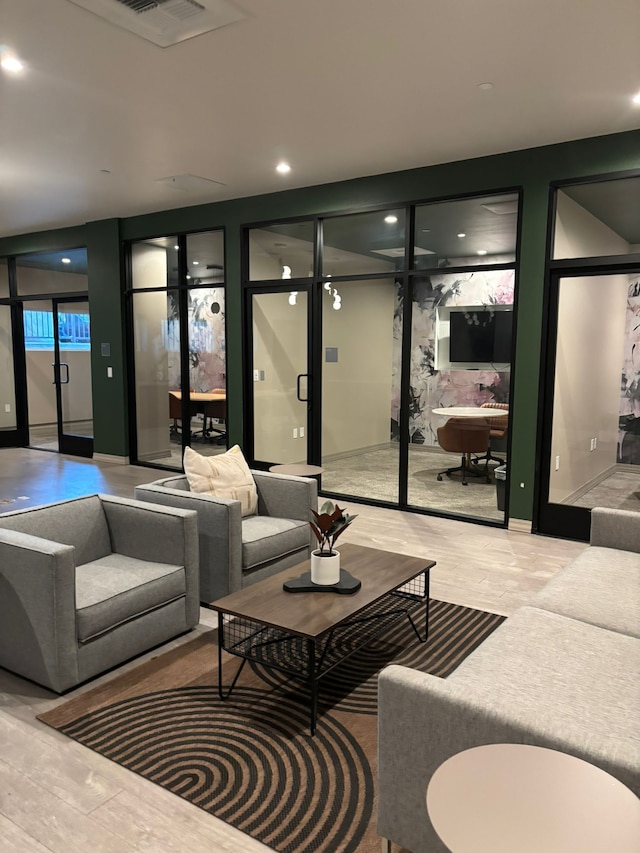 ドリーム エスケープ ウィズ グレート ルーフトップ ビューズ