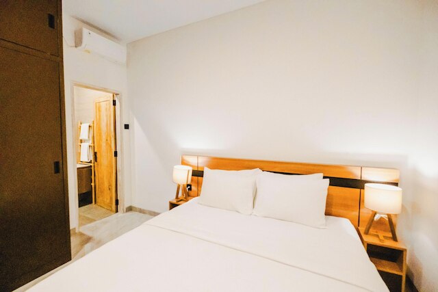 クイーンアラ ローカル ハウス