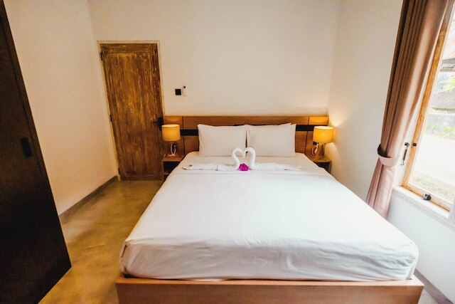 クイーンアラ ローカル ハウス