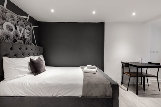 エッジウェア ロード アパートメンツ