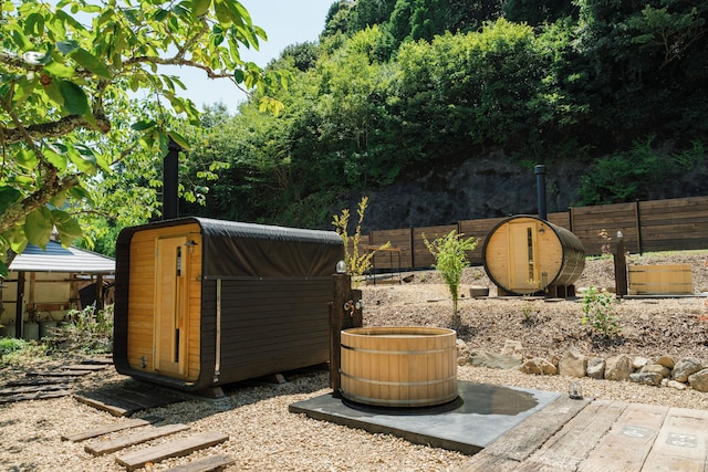 つづやビレッジ