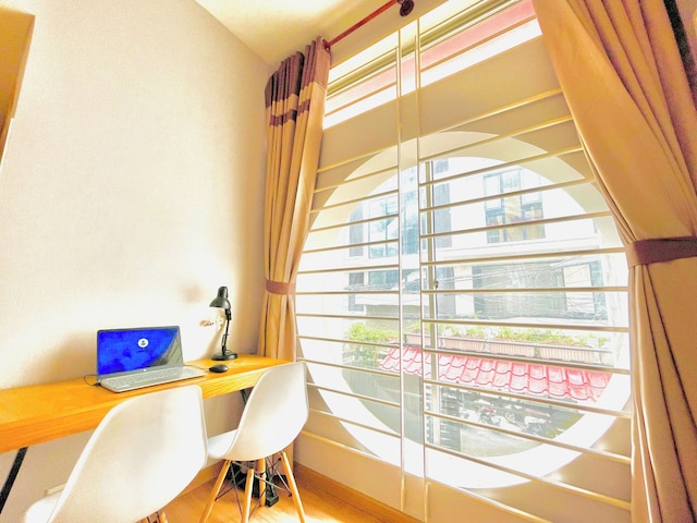 ステイアリー ホテル チュオン クエン