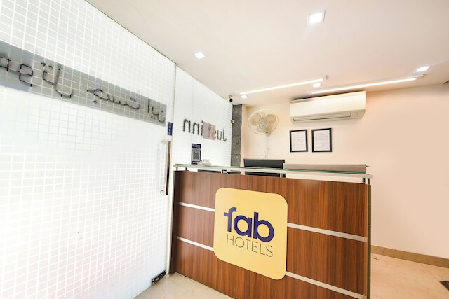 ファブホテル ジャスト イン