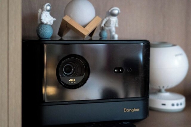 Shi San Du Fu Qing Nian Lv She