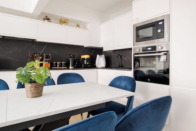 ラグジュアリー 3 ベッドルームズ ハウス イン メアリーボーン