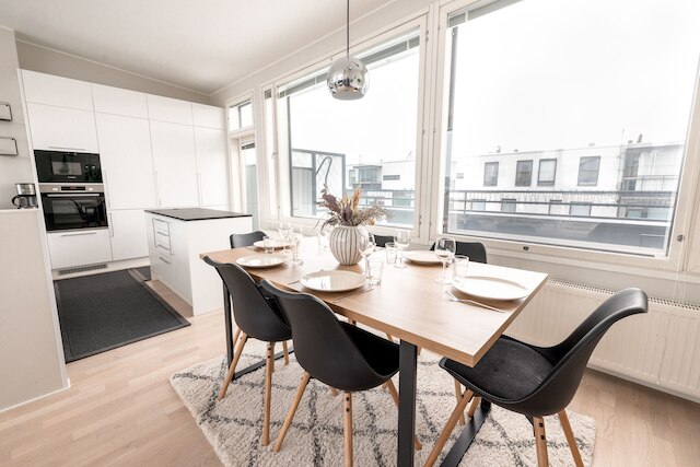 2ndhomes スタニング ペントハウス ウィズ サウナ