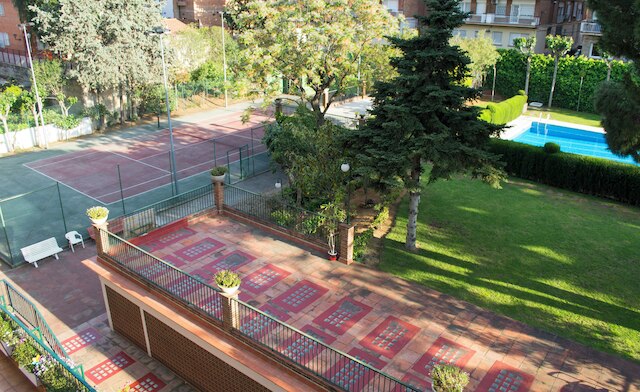 ハッピー ピープル マラガル