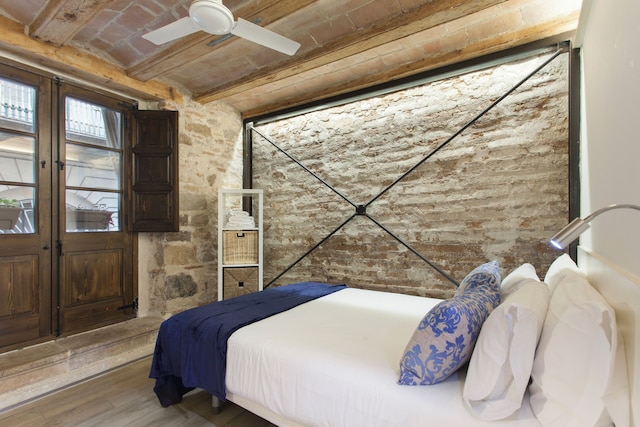 クラシック パラウ アパートメンツ