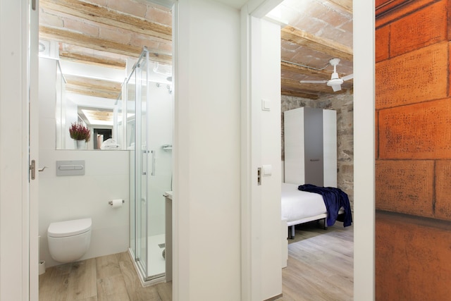 クラシック パラウ アパートメンツ