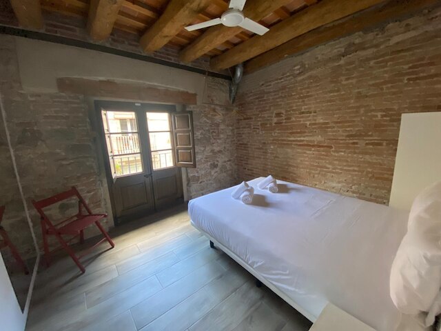 クラシック パラウ アパートメンツ