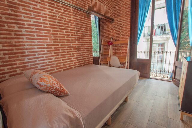 クラシック カテドラル アパートメンツ