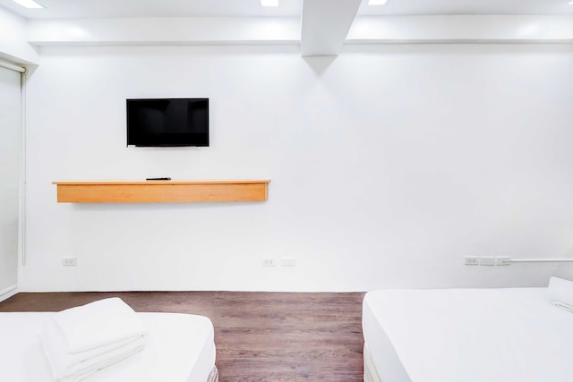 タウンハウス オーク BRブロック ブティック & レジデンシズ、カラヤアン アベニュー、ニア アヤラ モール、ポブラシオン、マカティ、マニラ