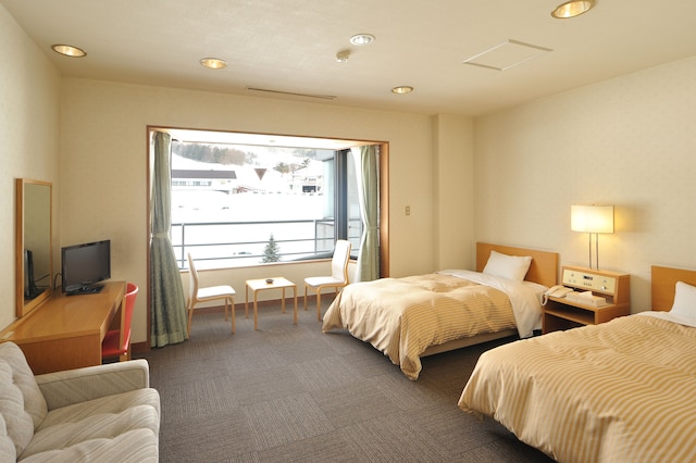 ヴィライナワシロ