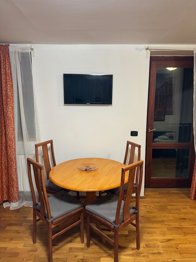 クール デュプレックス ウィズ テラス ニア フローレンス