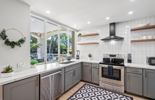 パームズ アット ワイレア 604 2 ベッドルーム コンド