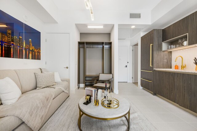 スタジオ ウィズ シティ ビューズ イン ダウンタウン マイアミ