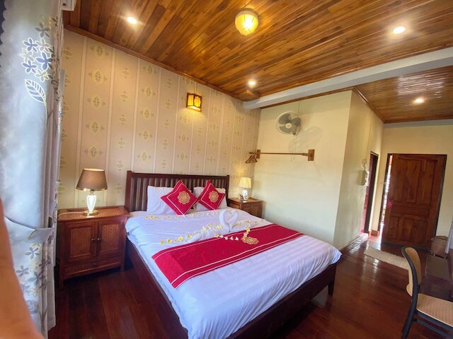 ゴールデン サン ブティック ホテル