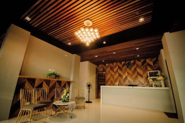 ルディルズ プレイス ホテル