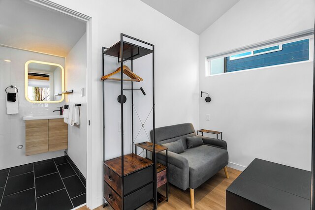 エコ ロフト: ア モダーン エスケープ