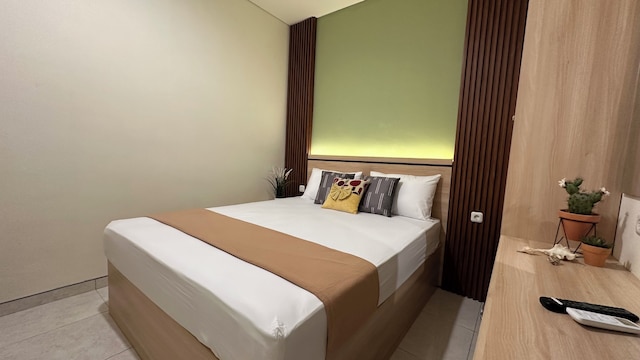 グランド ヴァローラ シリワンギ コステル