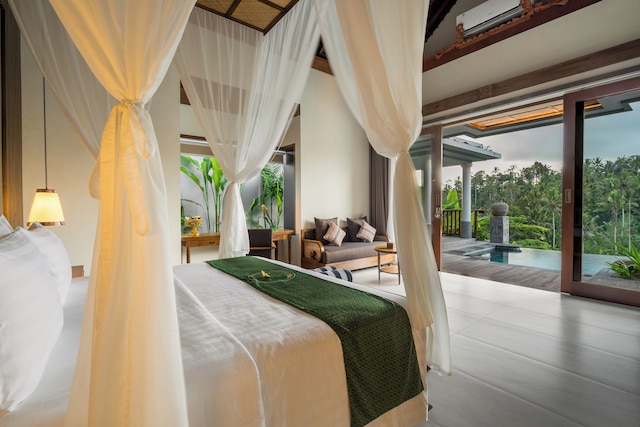 サングラロカ ウブド