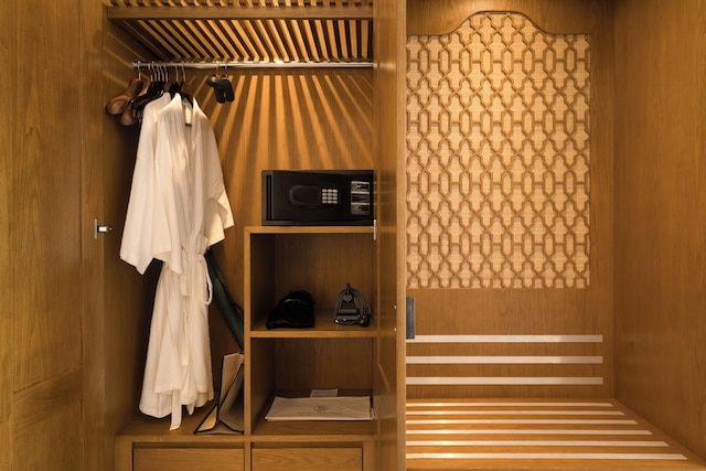 サングラロカ ウブド