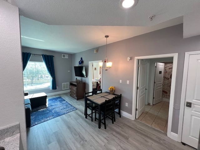 ユニバーサル ディズニー エピック シャトル