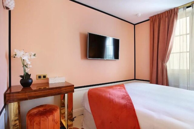 マコム フェルディナンド デュバル