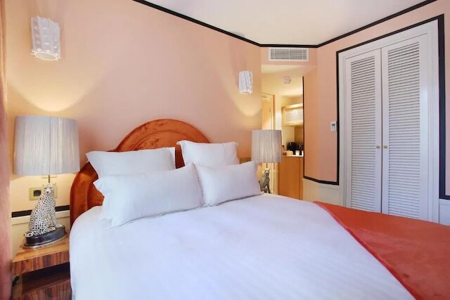 マコム フェルディナンド デュバル