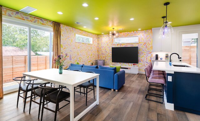 イーストサイド ホーム ウィズ オーサム ヤード - ゴルフ プール ファイアピット