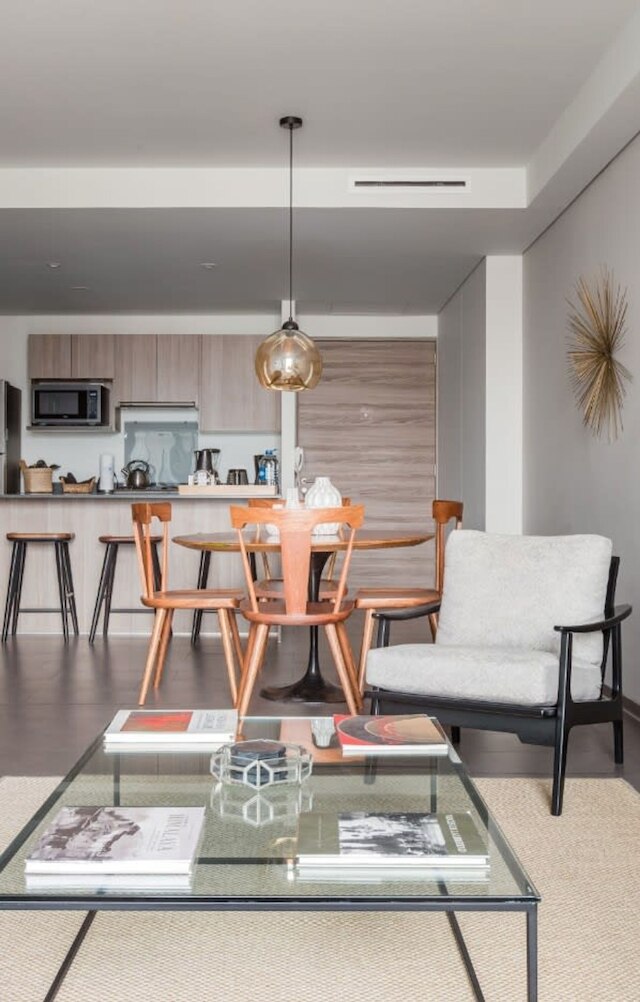 ラティテュード トゥー エクセレント - ミニマリスト 1ベッドルーム イン ポランコ ウィズ アメニティーズ