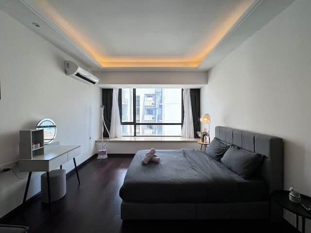 R&F プリンセス コーブ バイ ロンユ