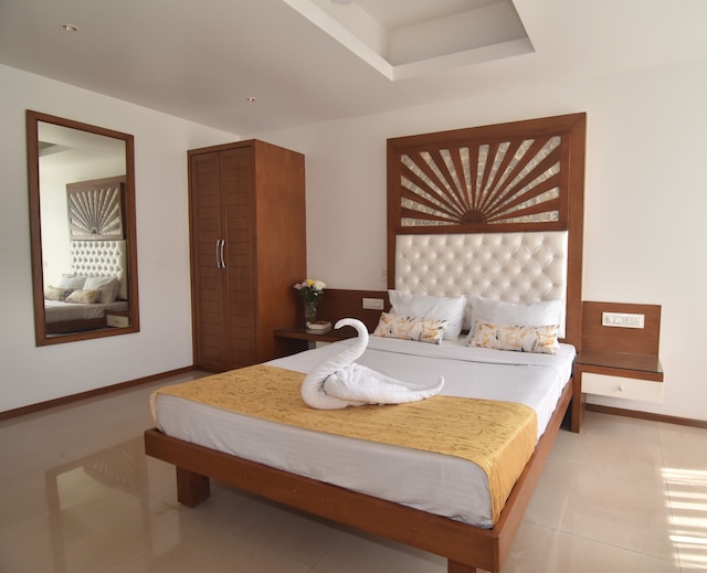 ビーチ パラダイス ミラマー ゴア