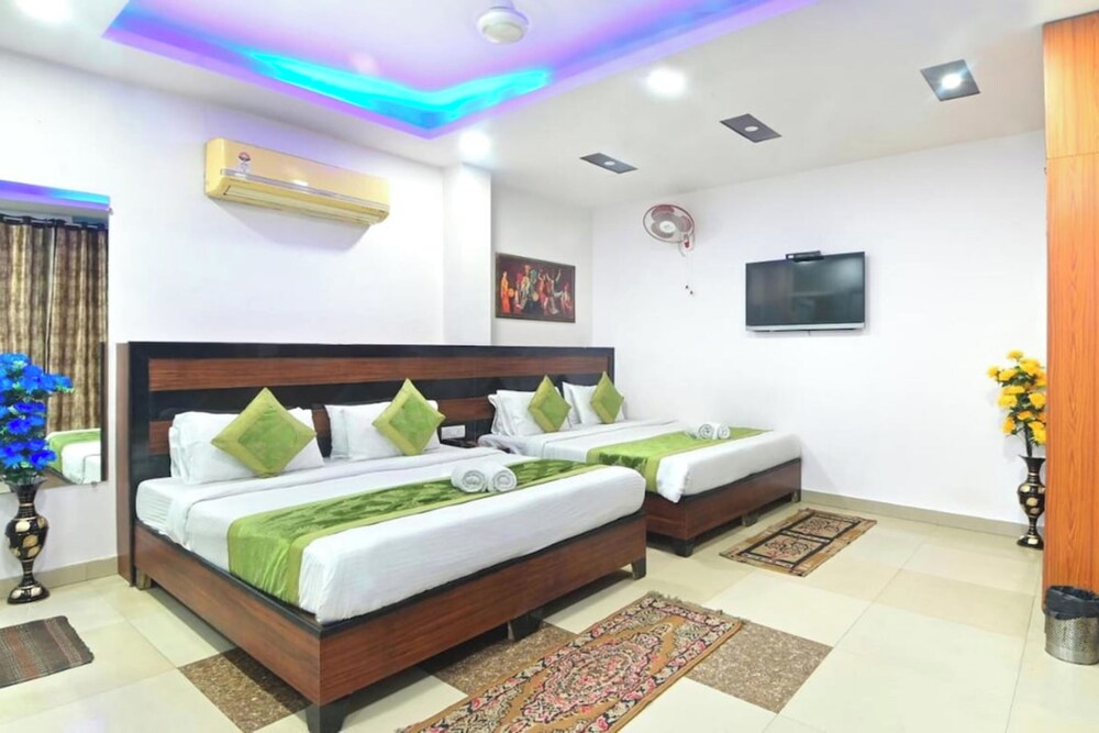 ホテル ブーム ルームズ