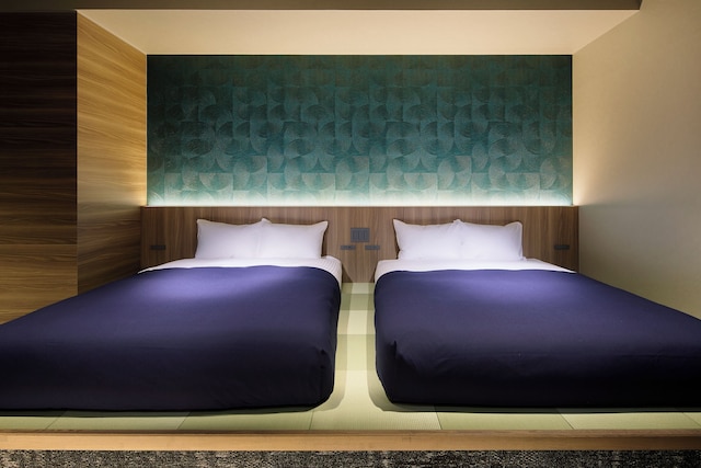 Minn 札幌大通 西18 Station