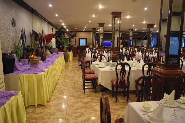 ラッキー アンコール ホテル