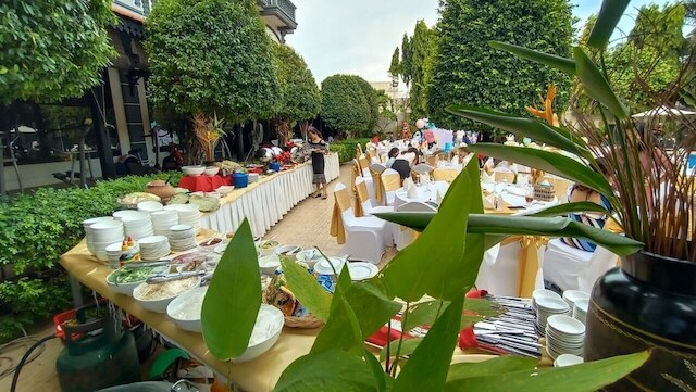 ラッキー アンコール ホテル