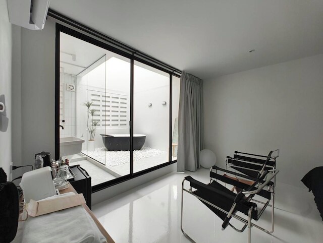 ディア サンデー ホームテル バンコク