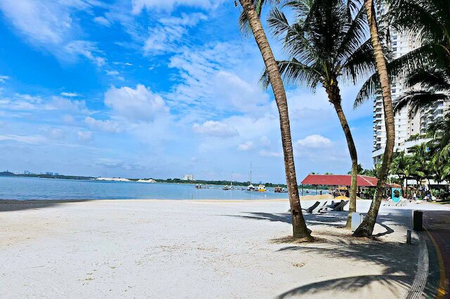 カントリー ガーデン ダンガ ベイ バイ ワイドベッド JB