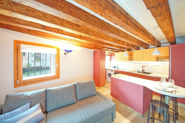 ドルチェヴィータ アパートメンツ N. 523