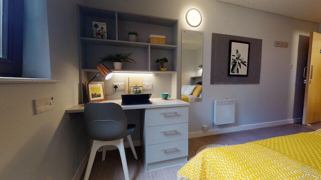 デイジー バンク