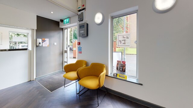 デイジー バンク