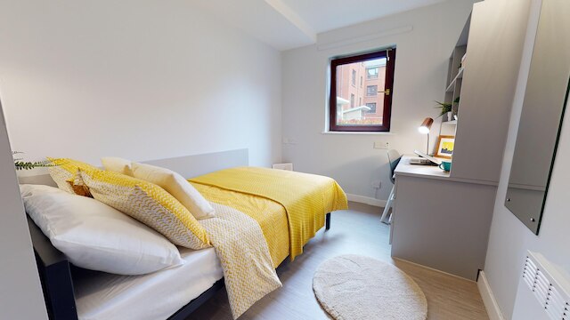 デイジー バンク