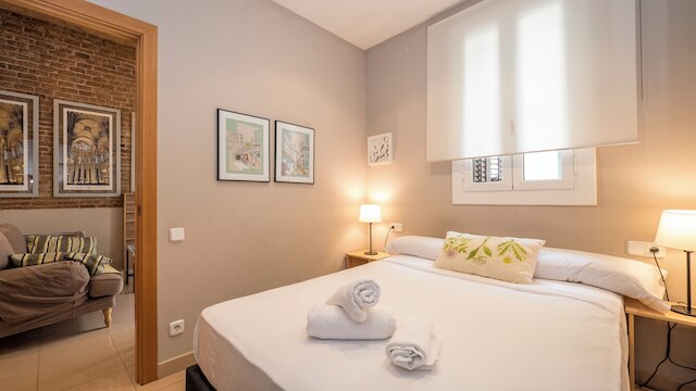 ビバルセロナー フランセスク マシア アパートメンツ