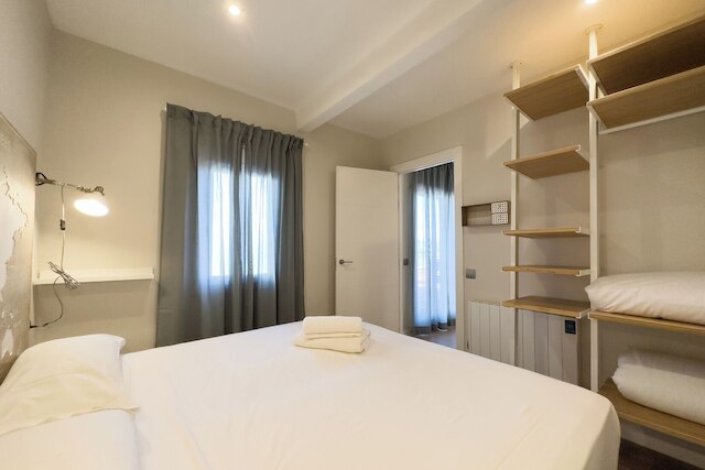 ベバルセロナー アパートメンツ サン マルティ アパール