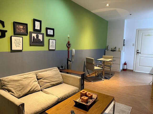 ワン ベッドルーム ウィズ バルコニー シティ ビュー