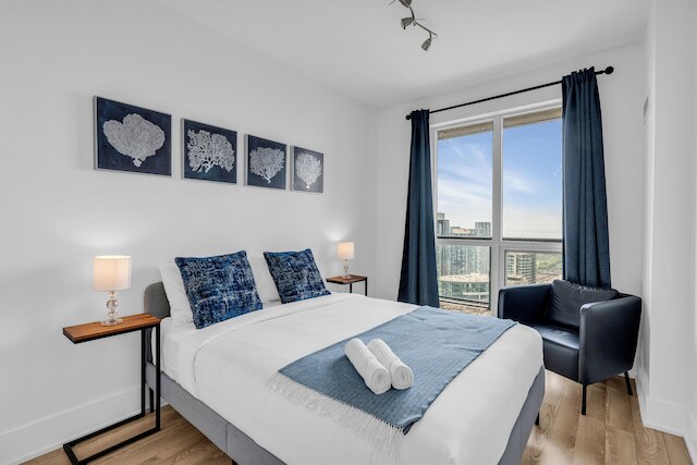 プレスティージ スイーツ - CN タワー